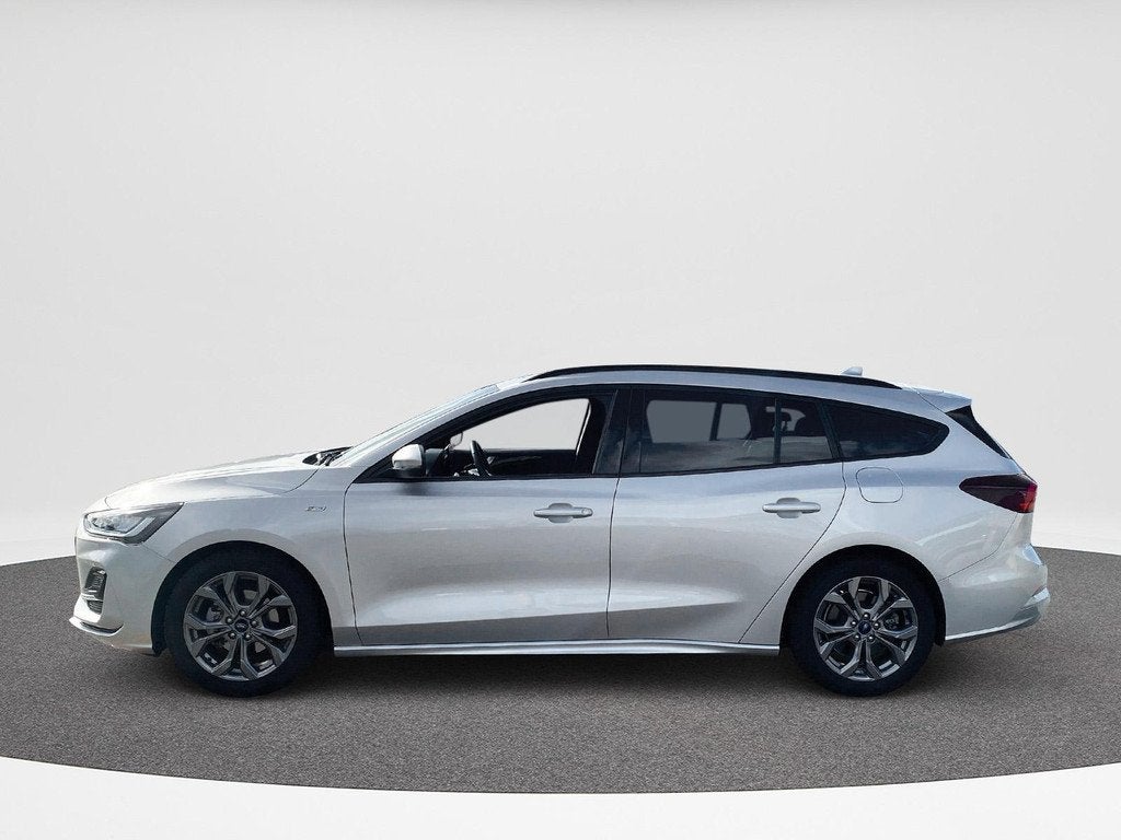 Ford Focus Wagon 1.0 EcoBoost Hybrid ST Line X | Winterpack, Auto's, Ford, Stof, Gebruikt, Euro 6, 155 pk