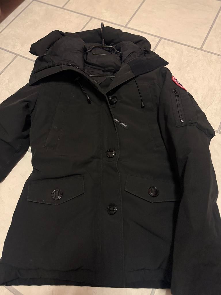 Canada Goose jas maat M, Ophalen of Verzenden, Zo goed als nieuw, Maat 38/40 (M), Zwart