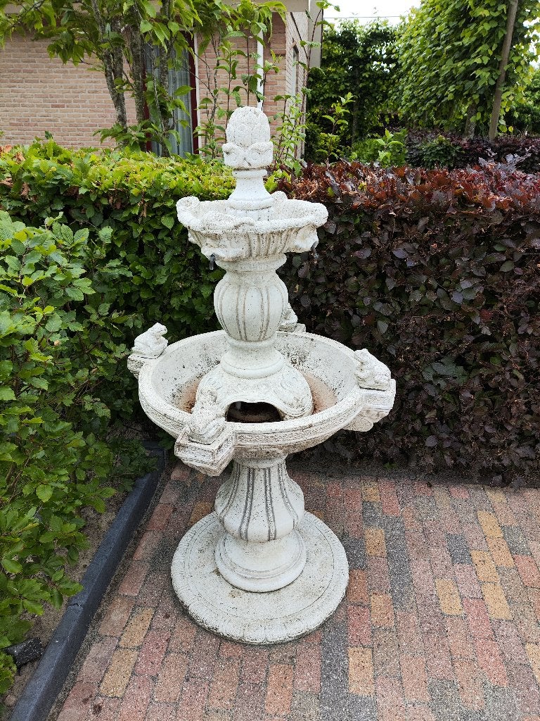 Prachtige Water Fontein !, Tuin en Terras, Waterpartijen en Fonteinen, Ophalen, Gebruikt, Beton, Fontein