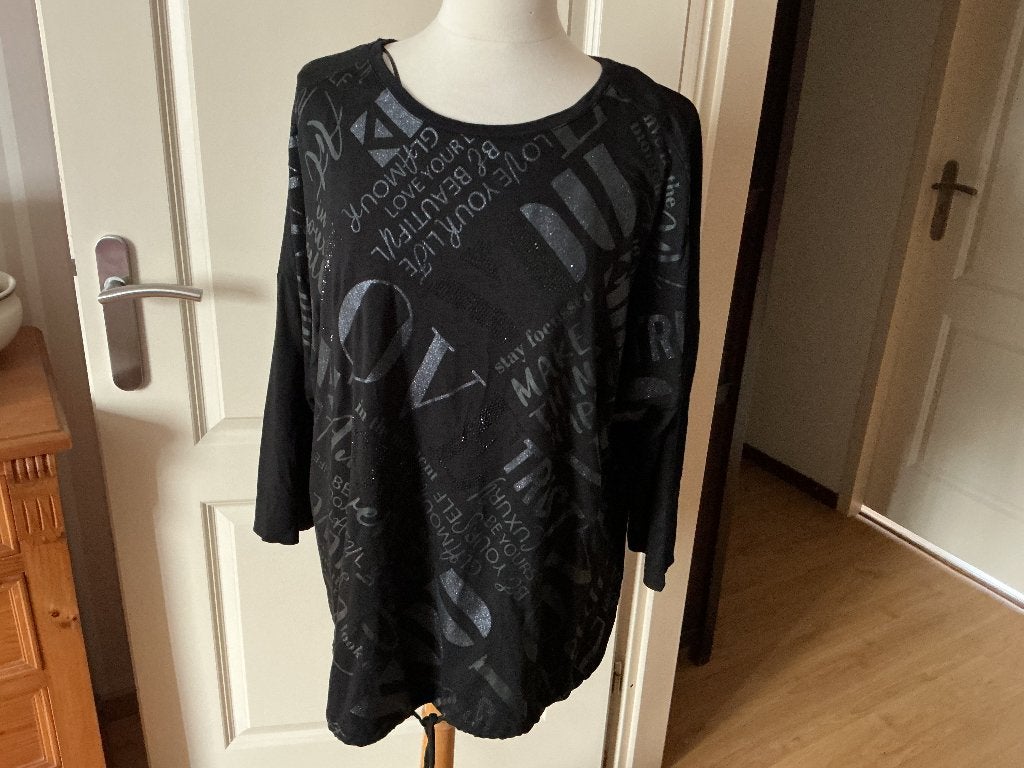 Zwart shirt met letters van c&a. Maat xl, Zwart, Maat 42/44 (L), Ophalen of Verzenden, Zo goed als nieuw