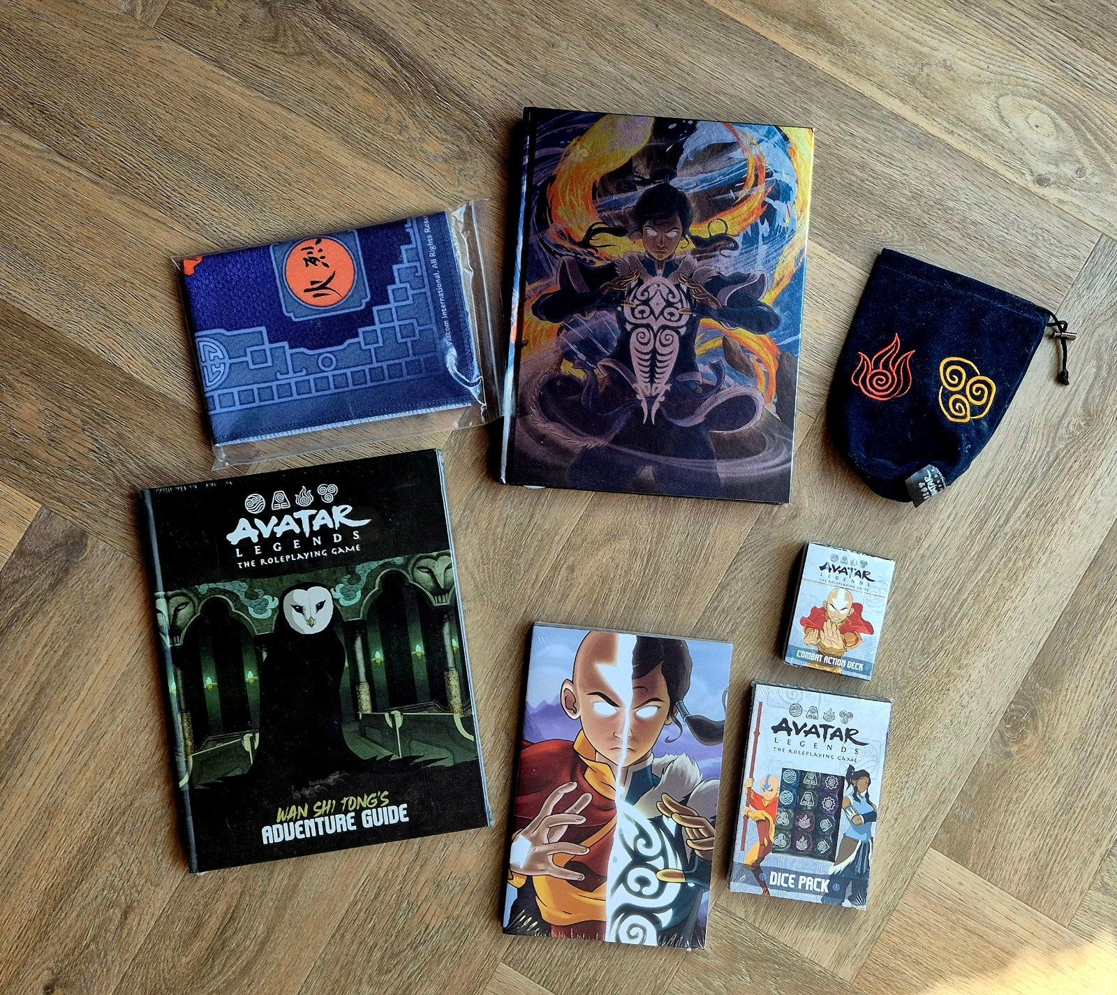 Avatar Legends RPG Kickstarter Bundle (meeste ongeopend), Ophalen of Verzenden, Zo goed als nieuw