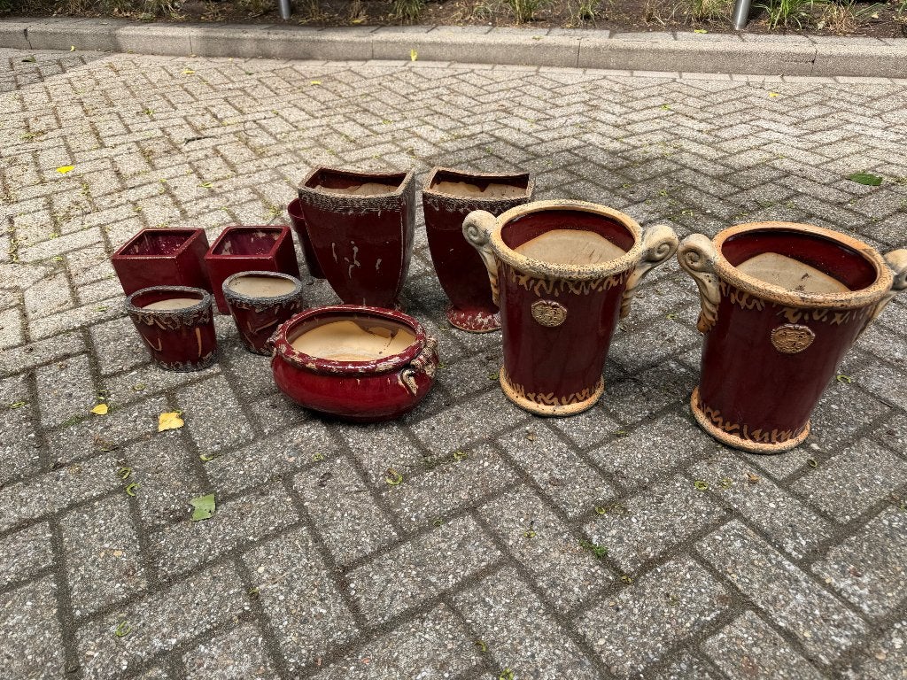 Ossebloed rode bloempotten, 9 stuks, Ophalen, Gebruikt, Rond, Aardewerk