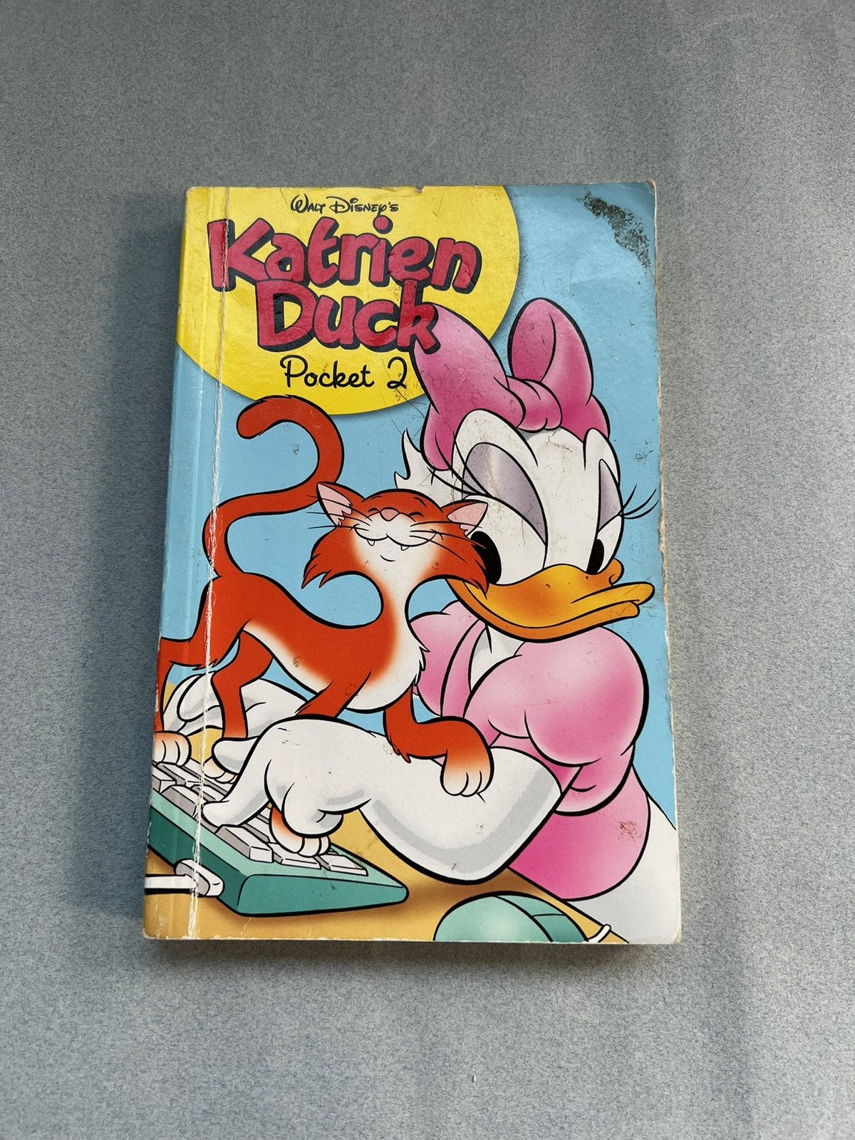 Katrien Duck Pocket 2 - Walt Disney, Boeken, Eén stripboek, Ophalen of Verzenden, Gelezen