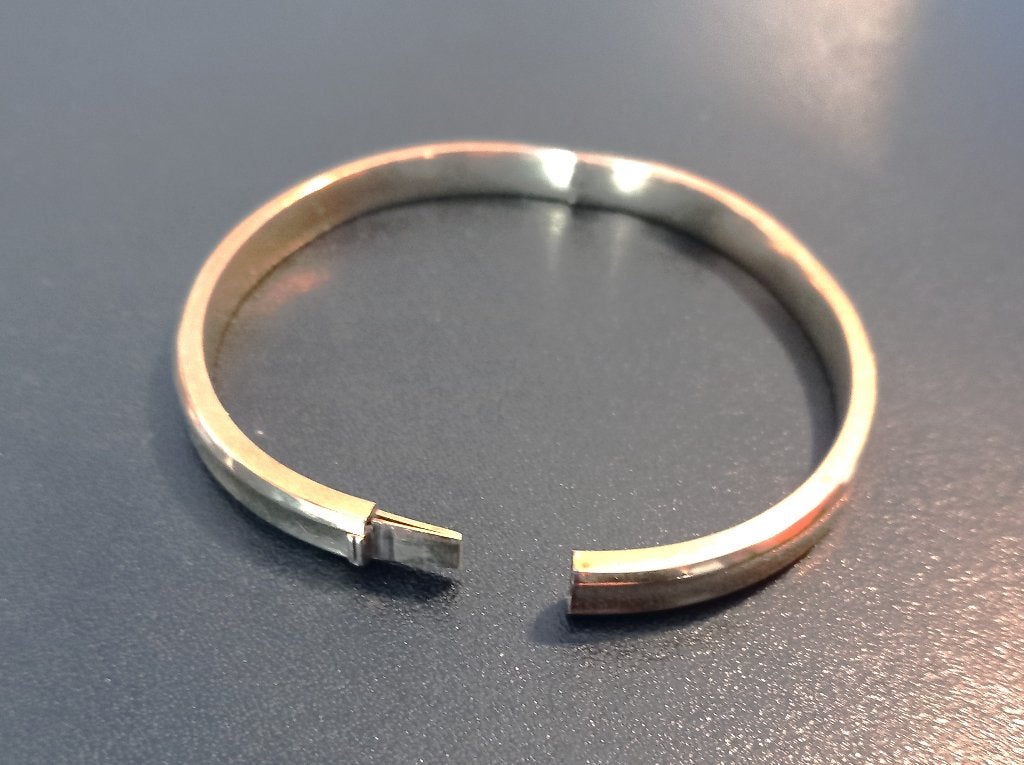 Klassieke Gouden Armband of bangle 14 karaat, Ophalen, Zo goed als nieuw, Goud, Goud