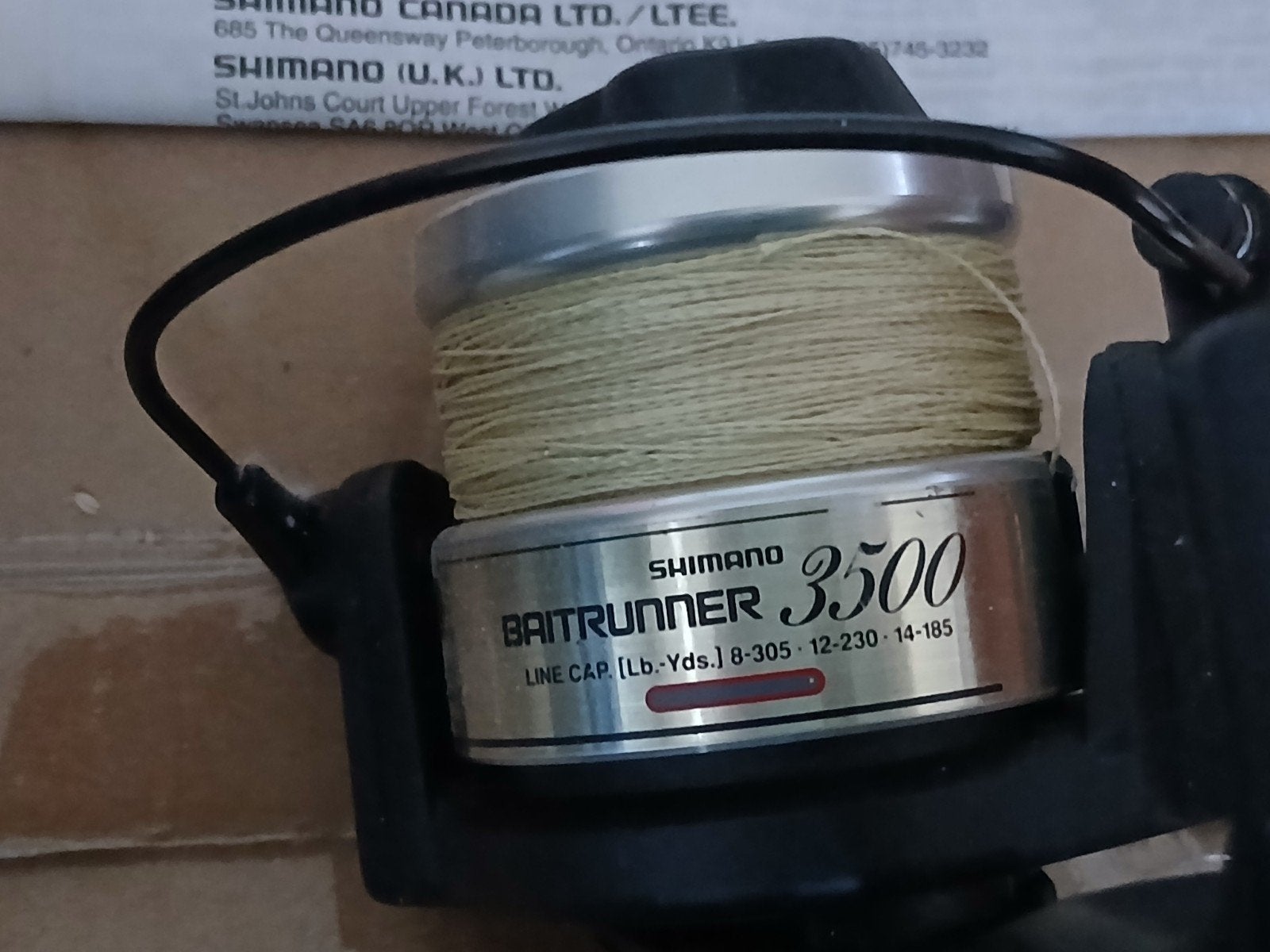 Shimano Baitrunner 3500 Vismolen - Zo goed als nieuw, Ophalen of Verzenden, Zo goed als nieuw, Molen