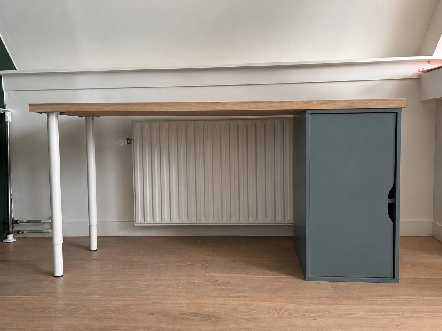 IKEA bureaublad LAGKAPTEN en ALEX opbergmeubel grijsgroen, Huis en Inrichting, Bureaus, Ophalen, Zo goed als nieuw