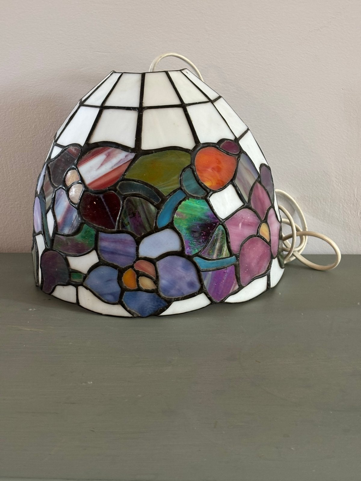 Tiffany wandlamp - 20 cm hoog, 24 cm breed, Huis en Inrichting, Ophalen, Meerkleurig, Wandlamp, Glas