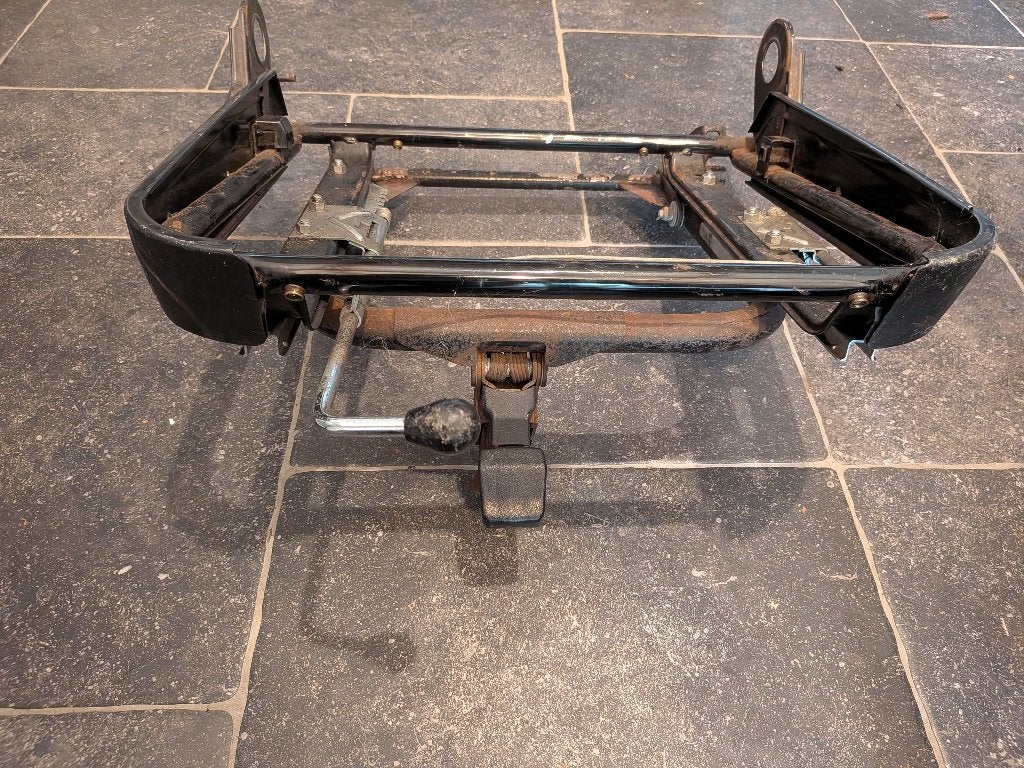 onderstel stoel Volvo 164, Auto-onderdelen, Ophalen, Volvo