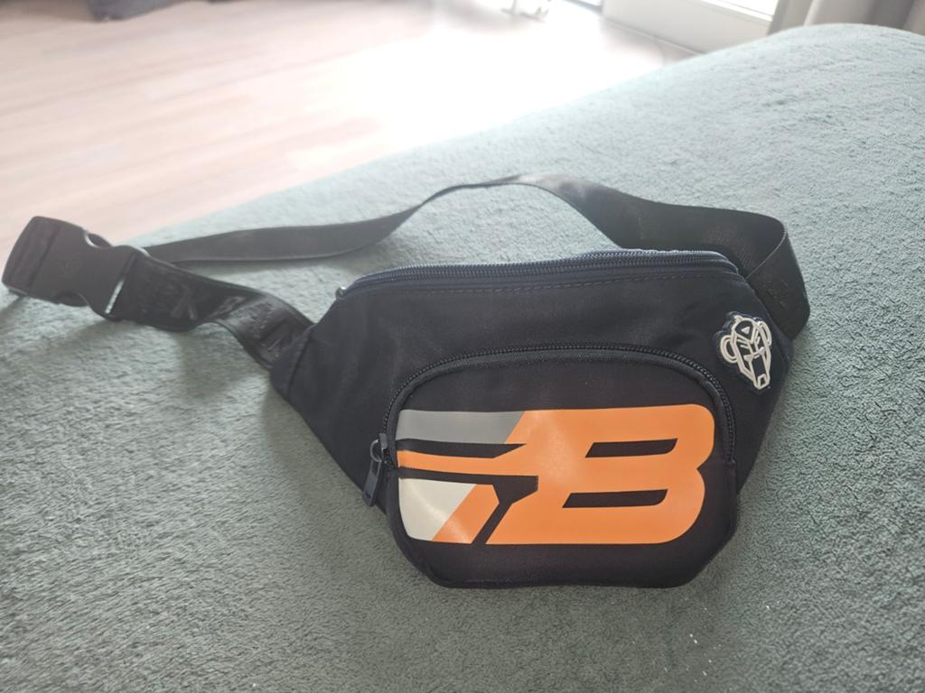 Zwarte heuptas met oranje Black Banana, Ophalen, Gebruikt, Zwart, Overige typen