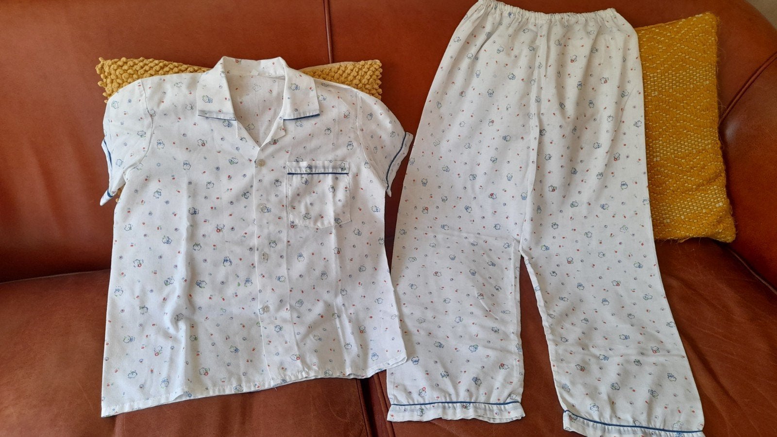 Pyjama maat 146-152, Ophalen of Verzenden, Zo goed als nieuw, Meisje, Nacht- of Onderkleding
