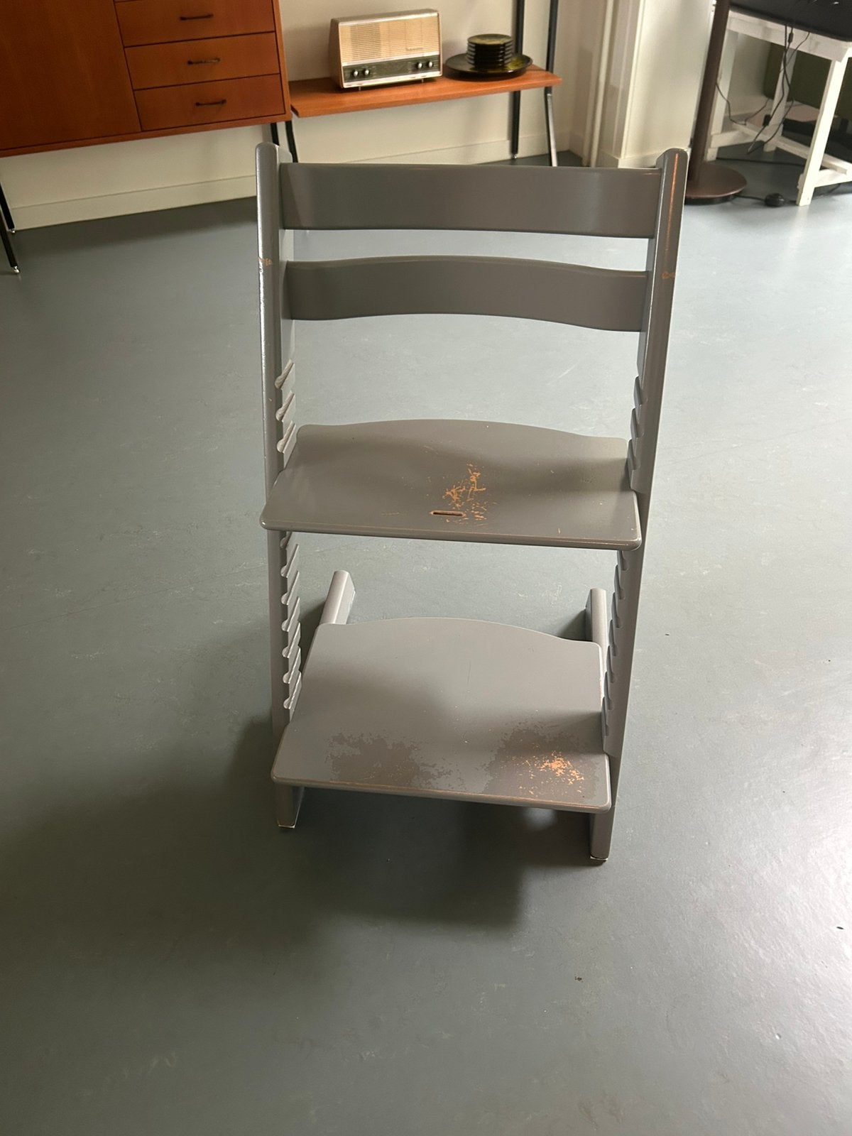 Tripp trapp stoel grijs Stokke, Ophalen, Gebruikt, Meegroeistoel