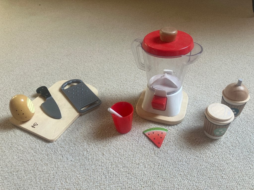 Hape speelgoed keukenset, Kinderen en Baby's, Speelgoed | Houten speelgoed, Ophalen of Verzenden, Zo goed als nieuw, Meubelstuk of Keukentje