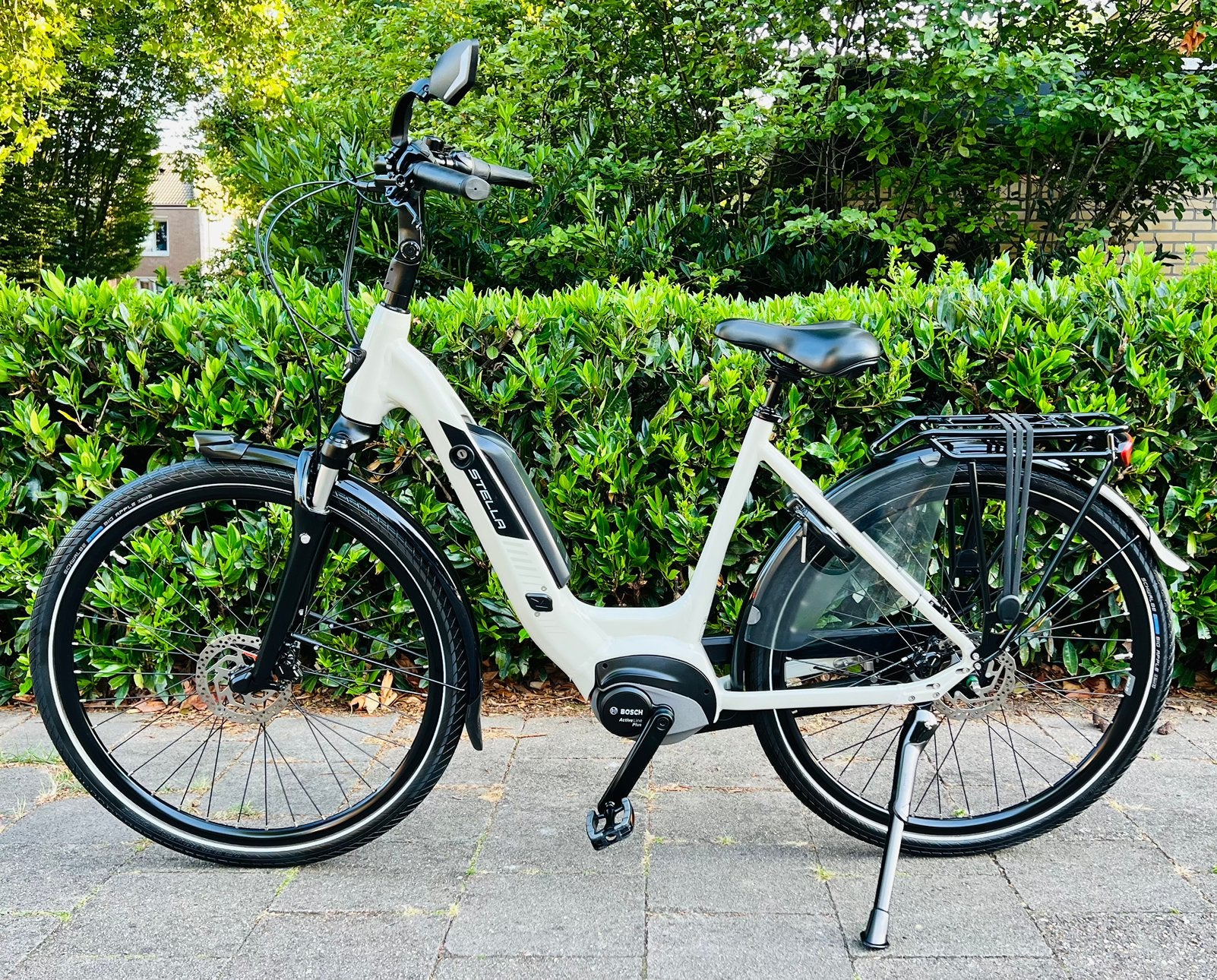 Elektrische fiets stella bosch middenmotor active line plus, Fietsen en Brommers, 53 tot 56 cm, Stella, Stella, Versnellingen