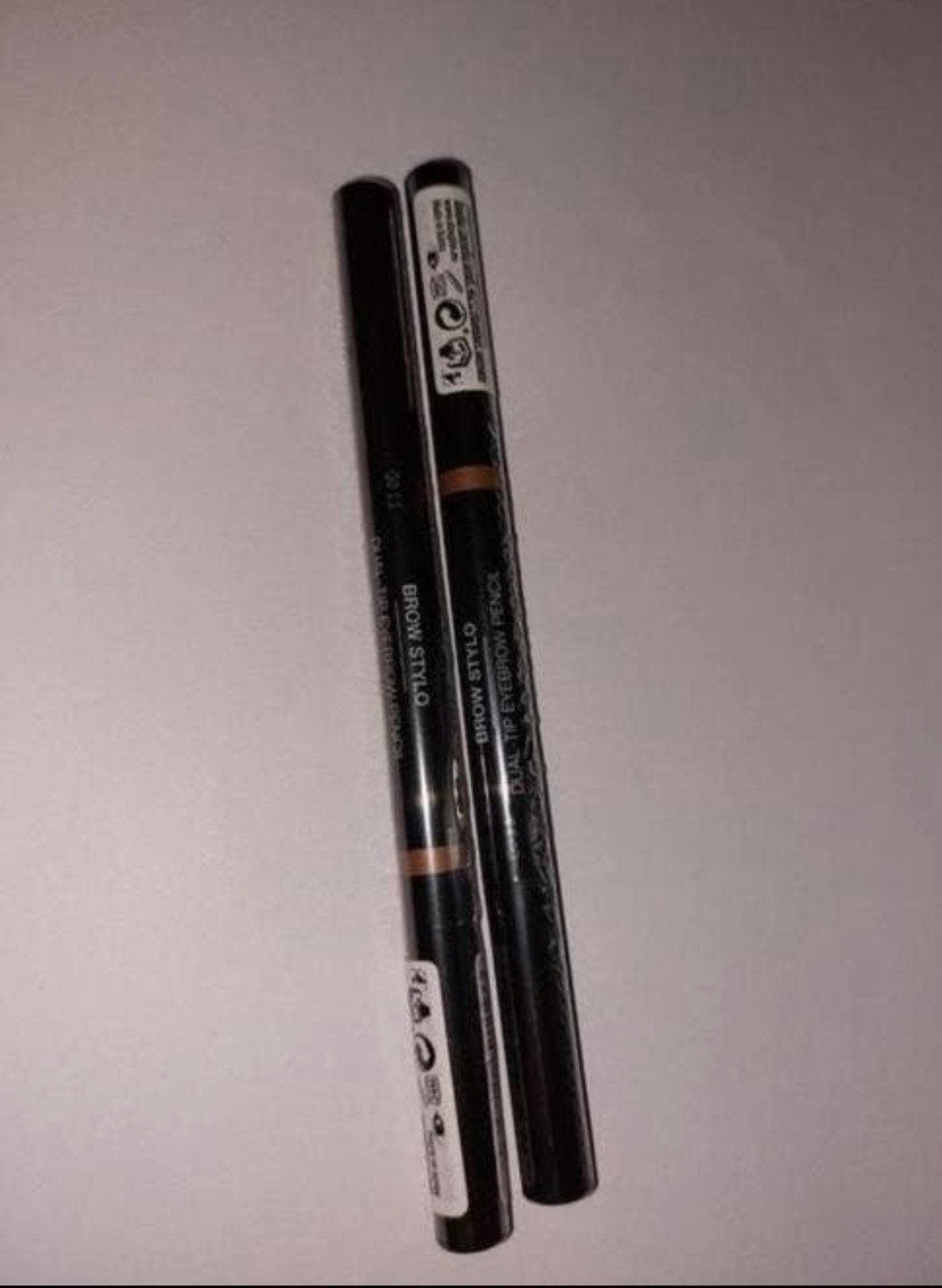 2 Nieuwe Douglas brow stylo wenkbrauwpotlood (advr 213), Ogen, Bruin, Nieuw, Ophalen of Verzenden