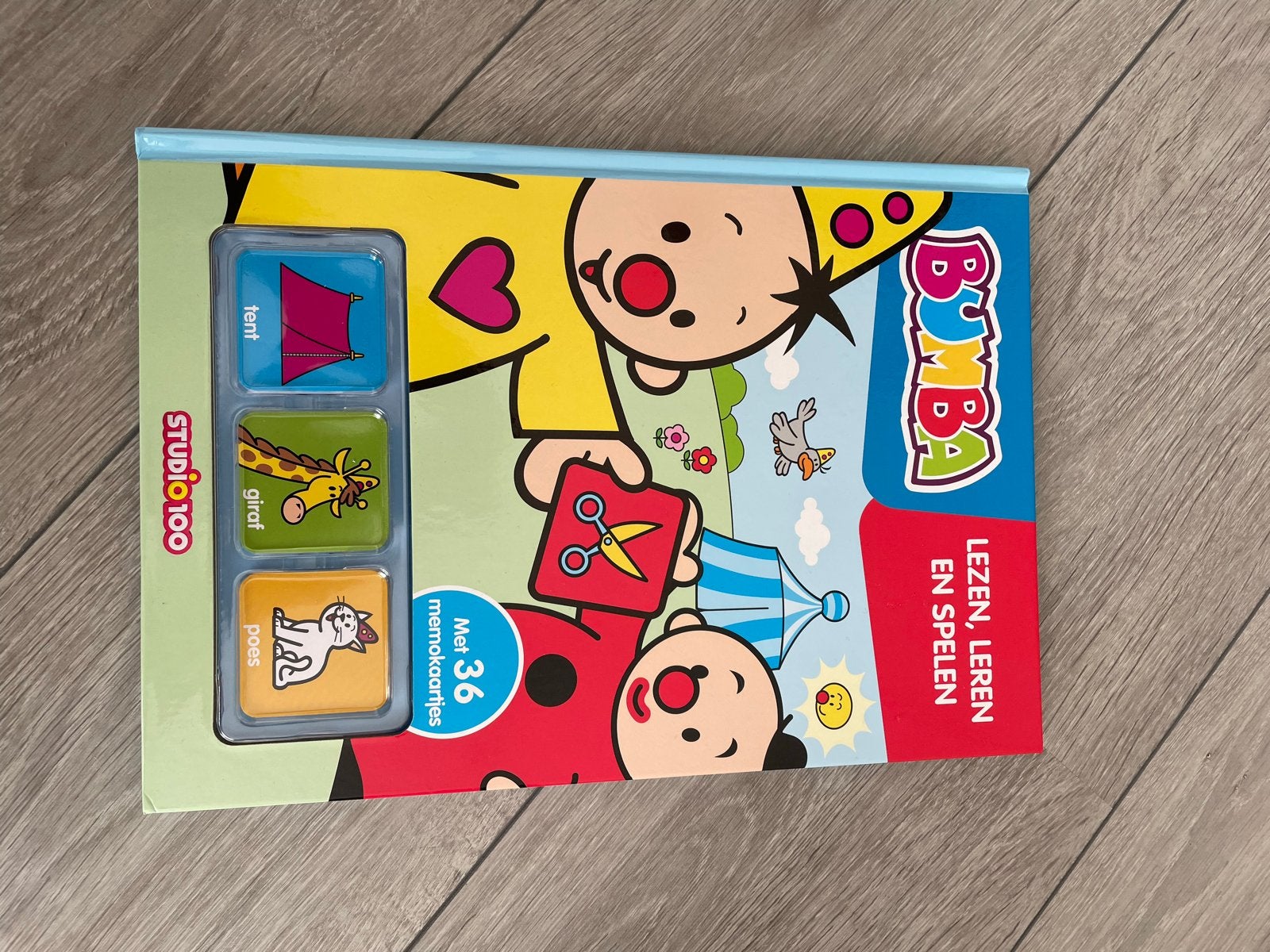 Bumba lezen en leren boek met memokaartjes (NIEUW), Ophalen of Verzenden, Nieuw, Uitklap-, Voel- of Ontdekboek, 2 tot 3 jaar
