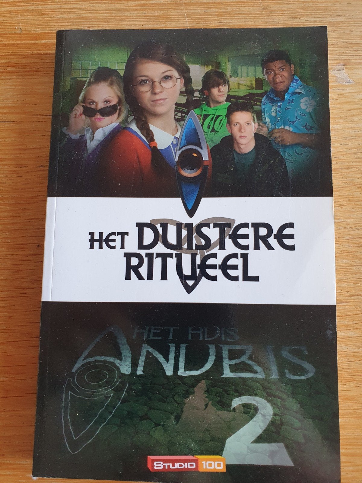 Het Huis Anubis 2: Het Duistere Ritueel - Studio 100, Ophalen of Verzenden, Gelezen, Anubis Team, Fictie