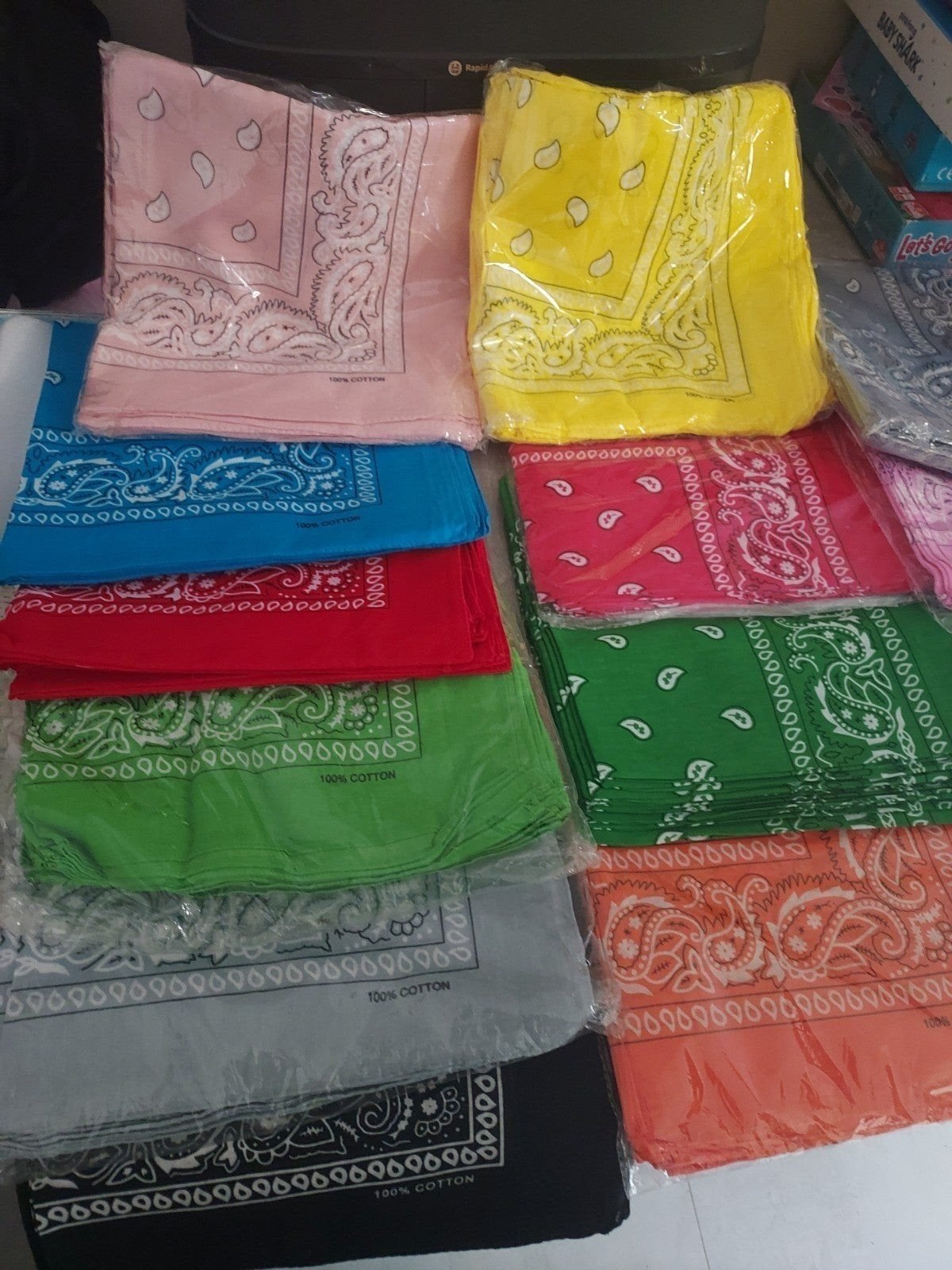 partij Bandana's in diverse kleuren - 100% katoen, Ophalen of Verzenden, Nieuw, Haarspeld