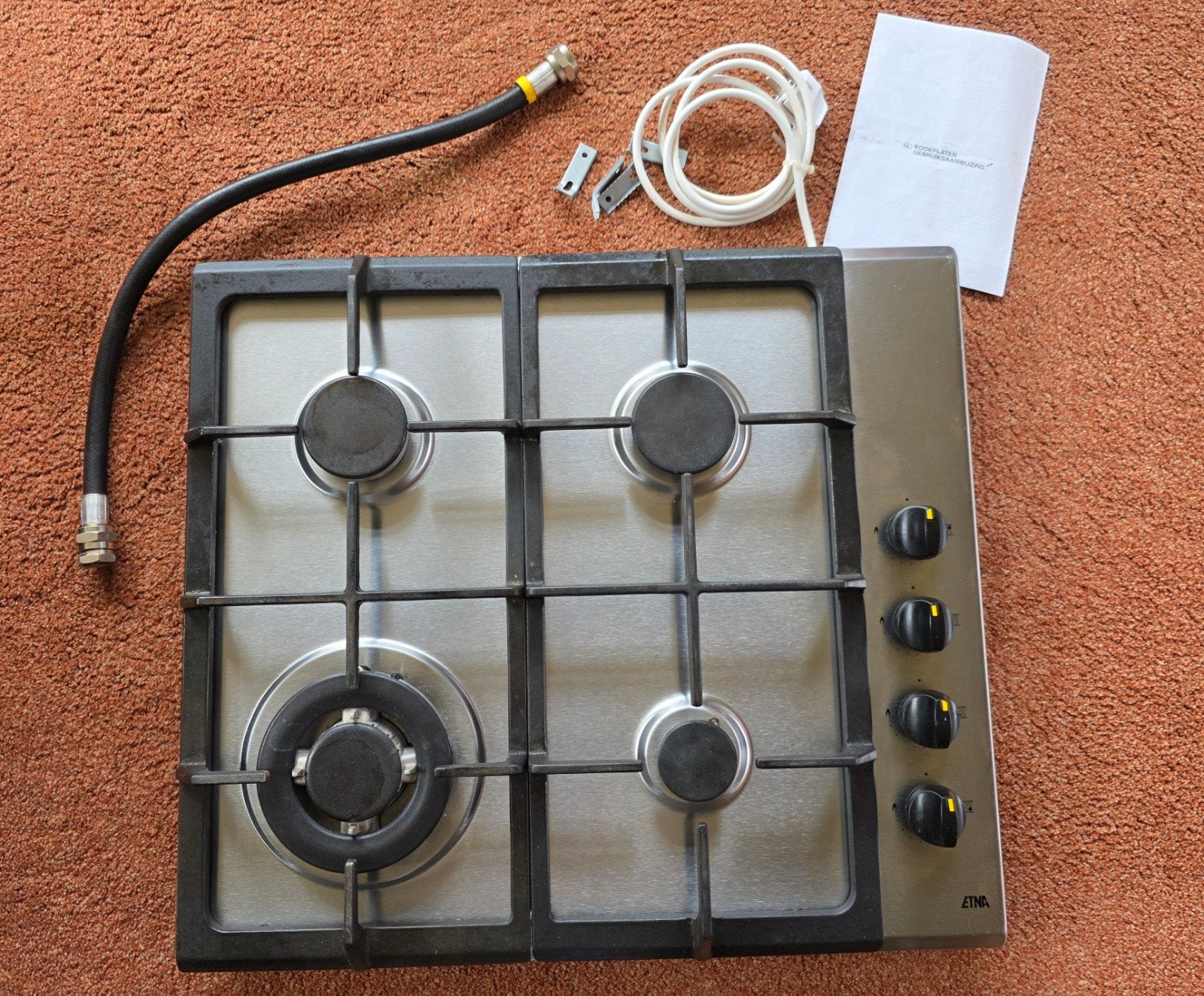 ETNA inbouw gasfornuis 4-pits butaan/propaangas 450x560cm, Zo goed als nieuw, Inbouw, Gas, 4 kookzones
