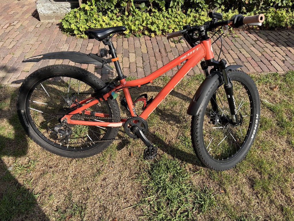 kinderfiets, Ophalen, 20 inch of meer, Zo goed als nieuw, Schijfrem