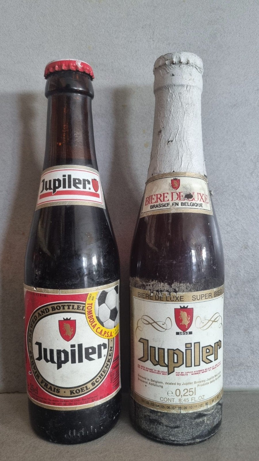 Jupiler '92 Tombola C.A.P.S.A & Jupiler '90 Import Nedbrew, Ophalen of Verzenden, Zo goed als nieuw, Flesje(s), Jupiler