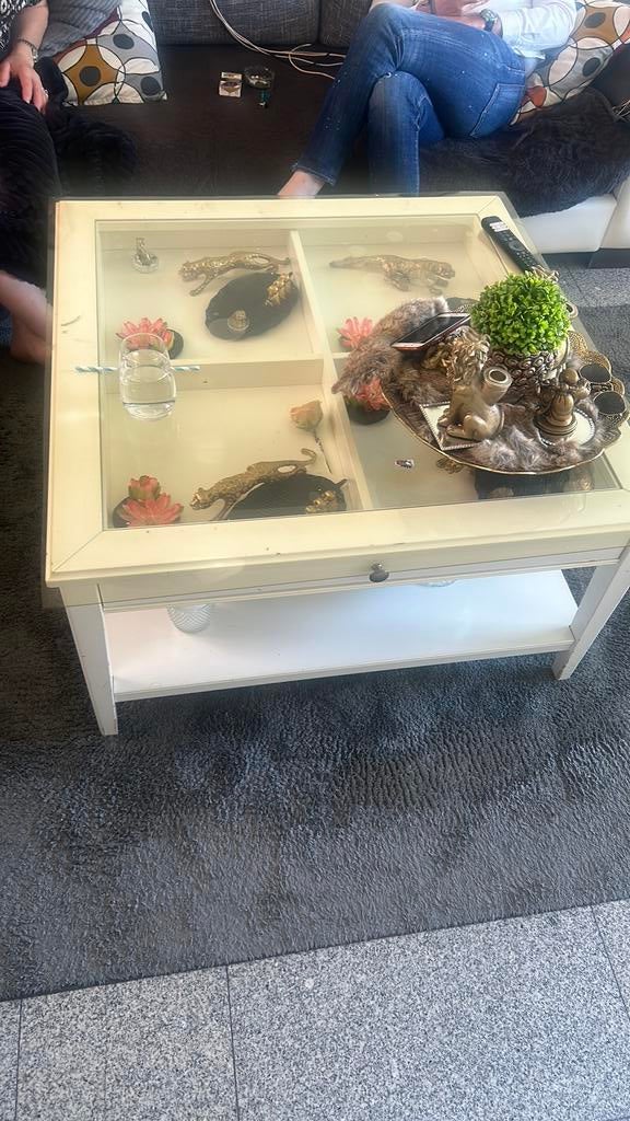 Salontafel, Huis en Inrichting, Tafels | Salontafels, Ophalen of Verzenden, Zo goed als nieuw