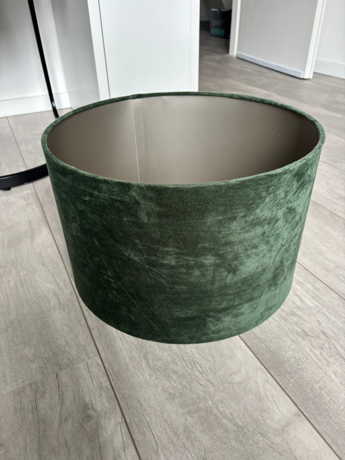 1x Groene velours lampenkap 40 cm, Huis en Inrichting, Ophalen, Gebruikt, Rond, Minder dan 25 cm