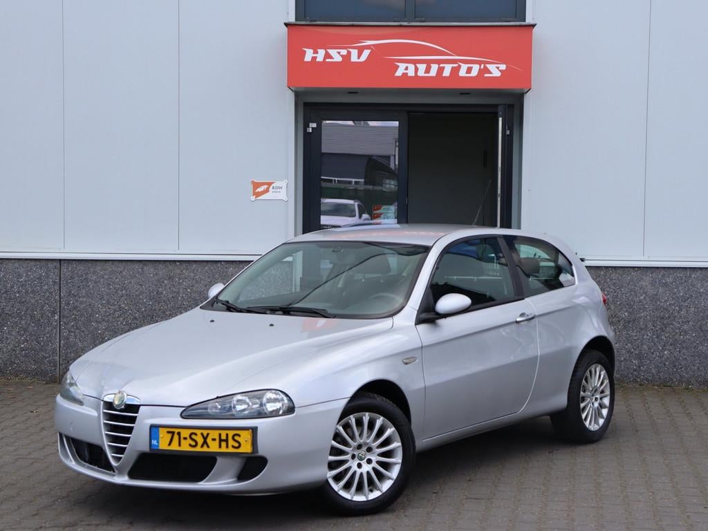 Alfa Romeo 147 1.6 T.Spark Progression airco *apk 10-2026*, Voorwielaandrijving, Gebruikt, 4 cilinders, 1165 kg