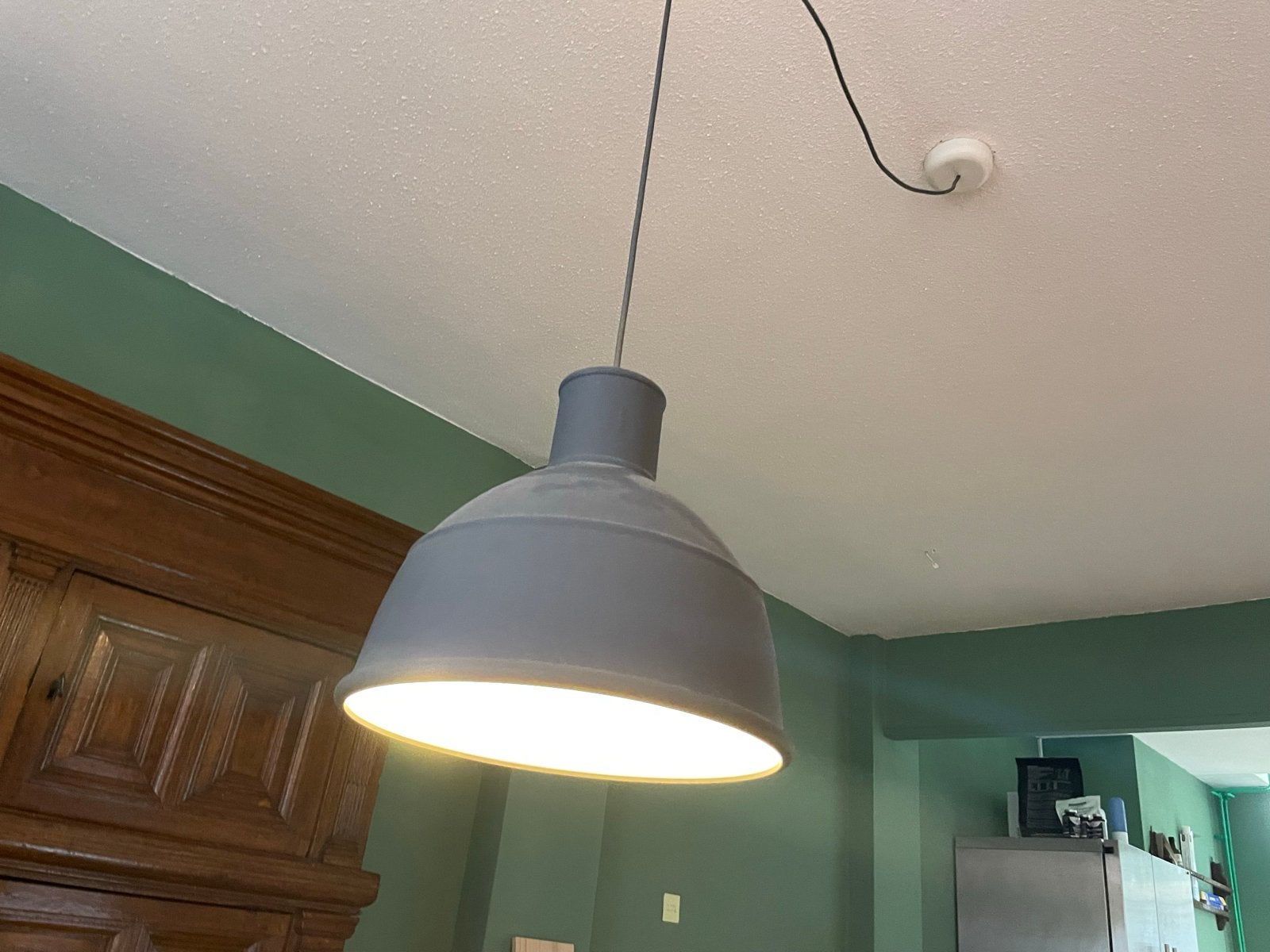 Grijze hanglamp - perfect voor elke kamer, Huis en Inrichting, Ophalen, Zo goed als nieuw, E27 (groot)