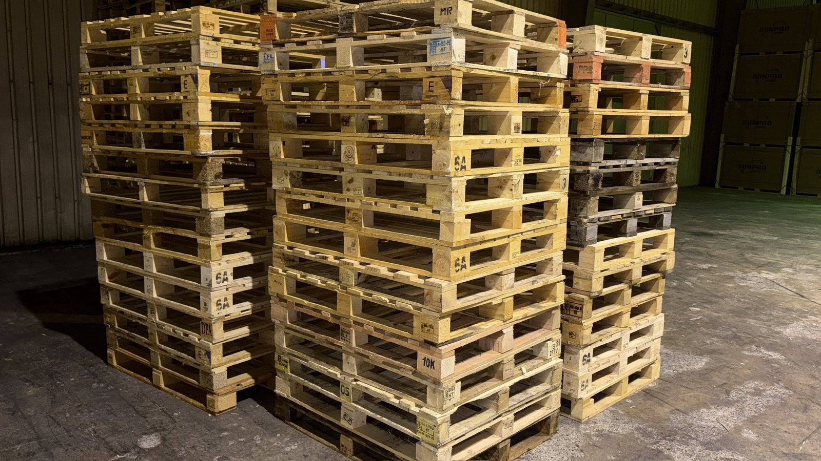 Blokpallets middelzwaar 100x120 te koop vrachten, Minder dan 25 mm, Nieuw, Ophalen of Verzenden, Pallet