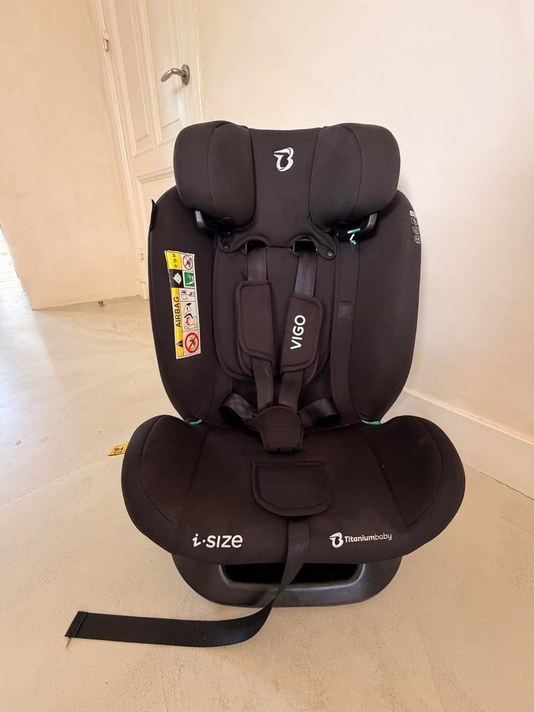 Autostoel Vigo Titanium Baby in nette staat, Autogordel, 0 t/m 18 kg, Slaapstand, Zo goed als nieuw