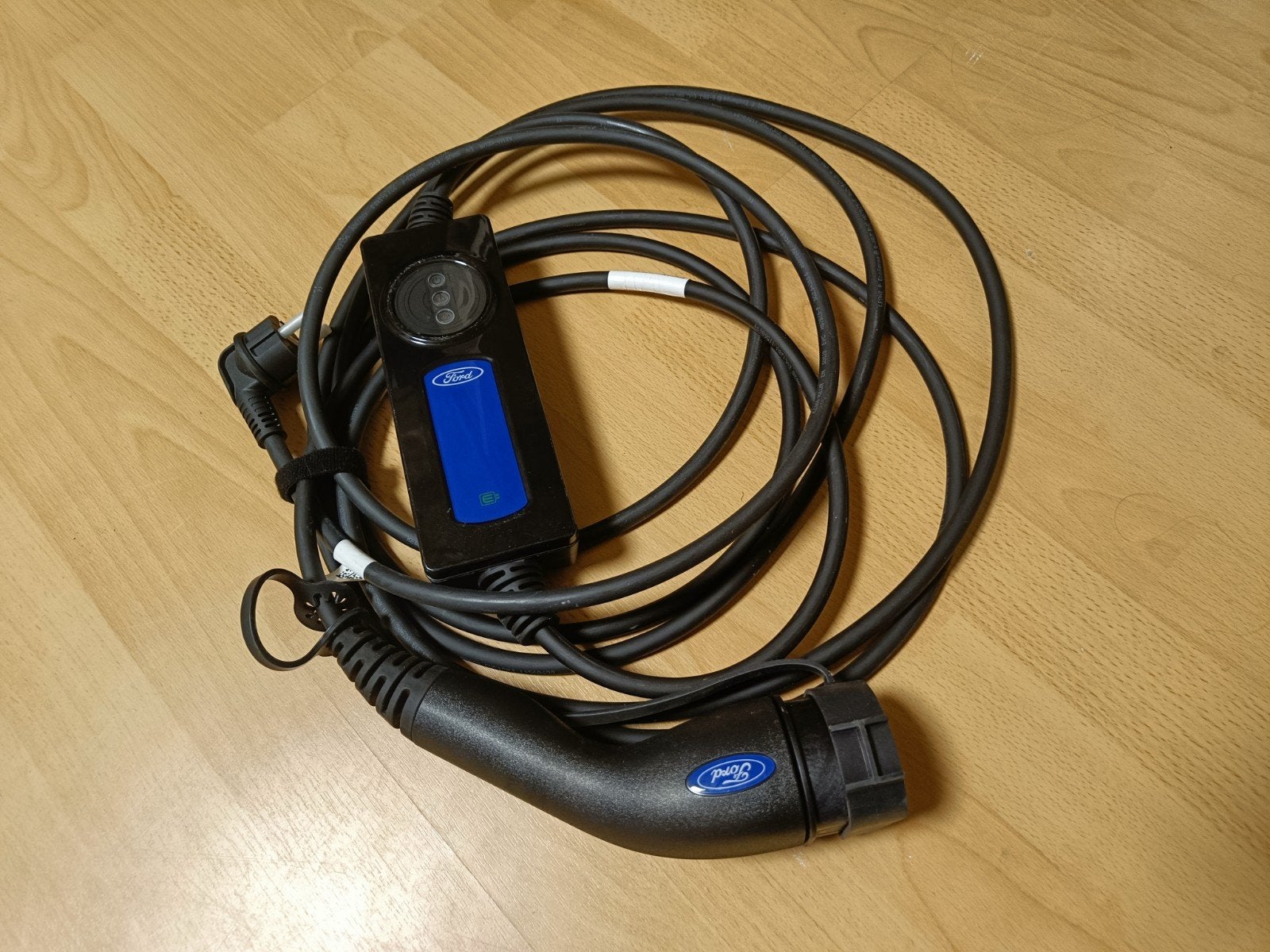Ford laadkabel, Ophalen of Verzenden, Zo goed als nieuw, Laadkabel