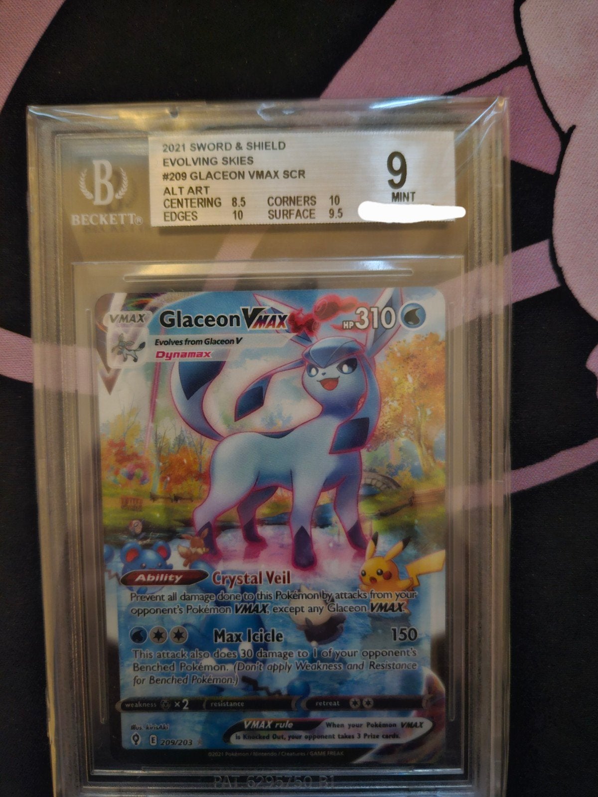 Pokemon Glaceon Vmax 209/203 Evolving Skies BGS 9 MINT, Ophalen of Verzenden, Zo goed als nieuw, Losse kaart, Foil