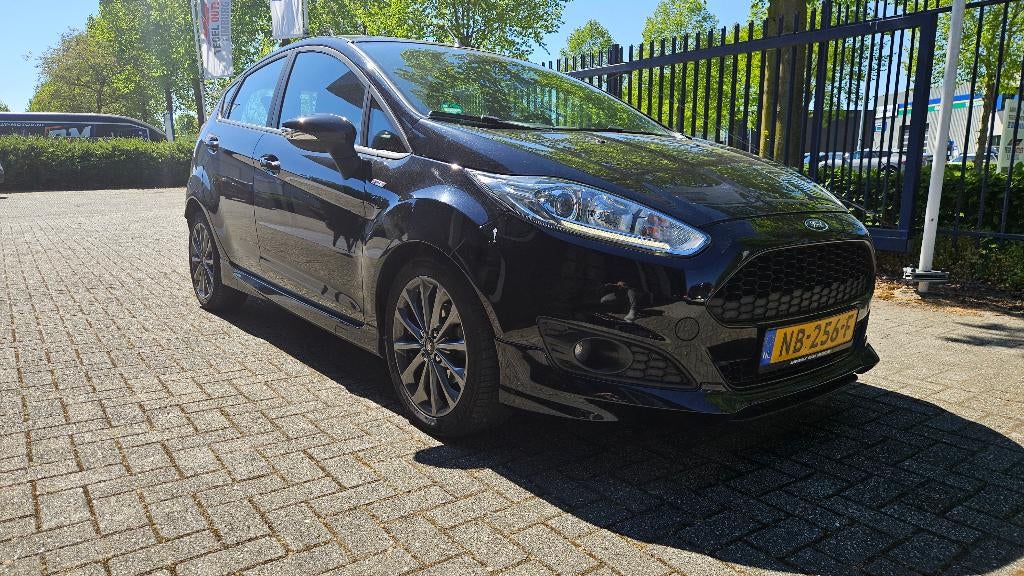 Ford Fiësta 1.0 Ecoboost ST-Line 101pk 5dr 2016 Zwart, Auto's, Ford, Voorwielaandrijving, Euro 6, Origineel Nederlands, Handgeschakeld