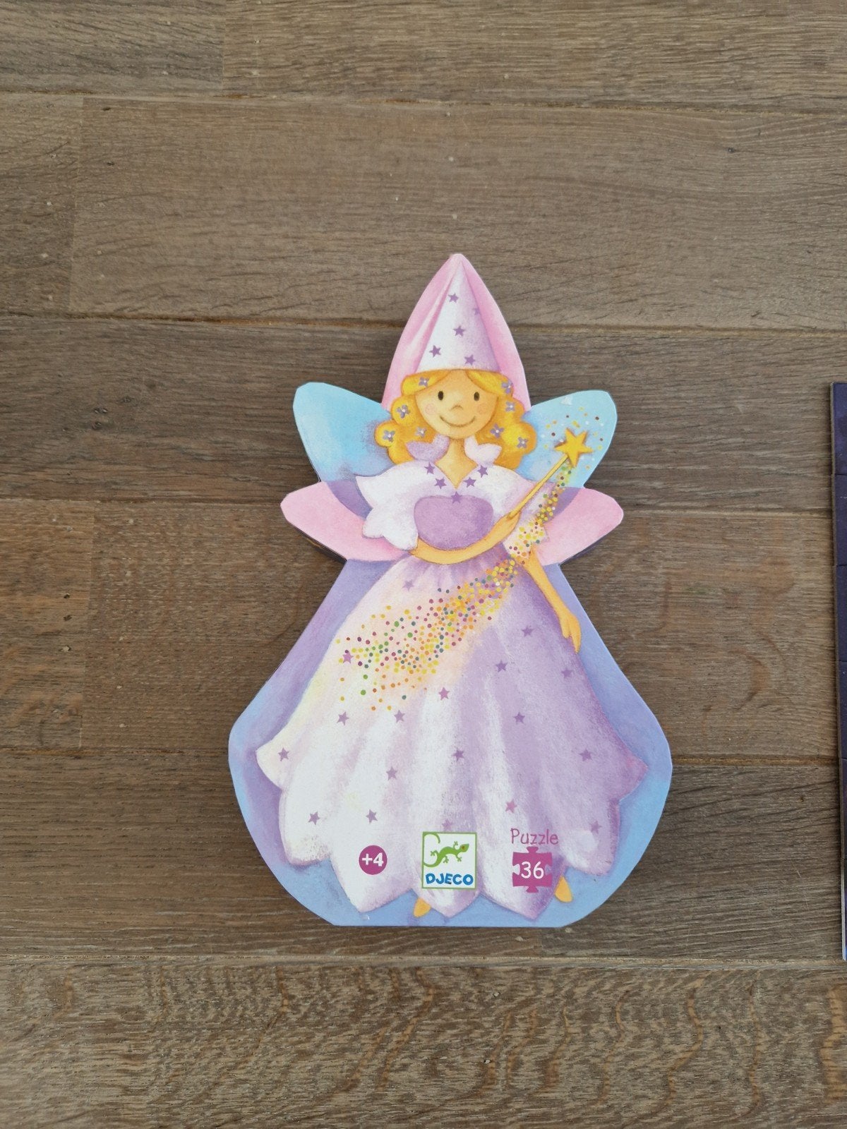Djeco puzzel fee 36 stukjes, Ophalen of Verzenden, 10 tot 50 stukjes, Zo goed als nieuw, 4 tot 6 jaar