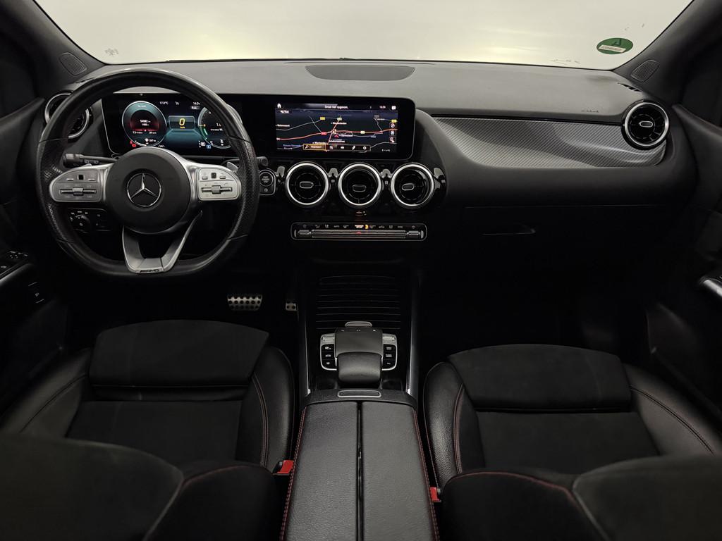 Mercedes-Benz B-Klasse 180 Business Solution AMG Panoramadak, 136 pk, Gebruikt, Euro 6, 700 kg