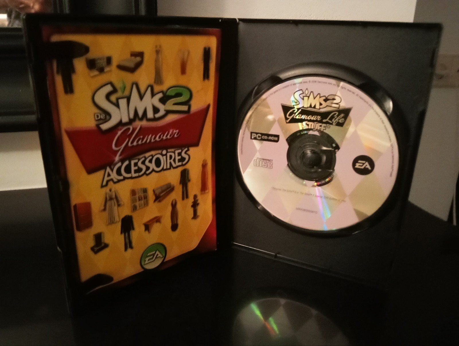 Sims: Glamour Accessoires 💎🍸, Spelcomputers en Games, Games | Pc, 1 speler, Ophalen of Verzenden, Zo goed als nieuw, Vanaf 12 jaar