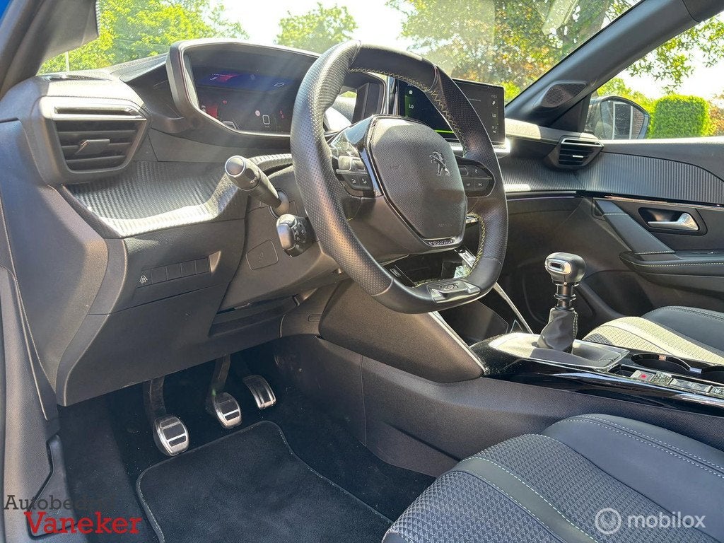 Peugeot 208 1.2 PureTech GT Pack|Vertigo Blue|Carplay|Camera, Voorwielaandrijving, 101 pk, Gebruikt, Blauw