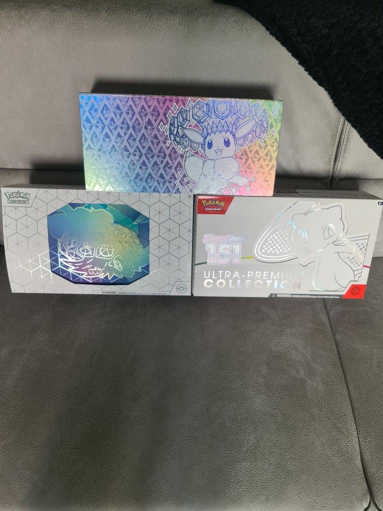 3 Lege Pokémon Ultra Premium Collectie Boxen (UPC), Ophalen, Zo goed als nieuw, Overige typen