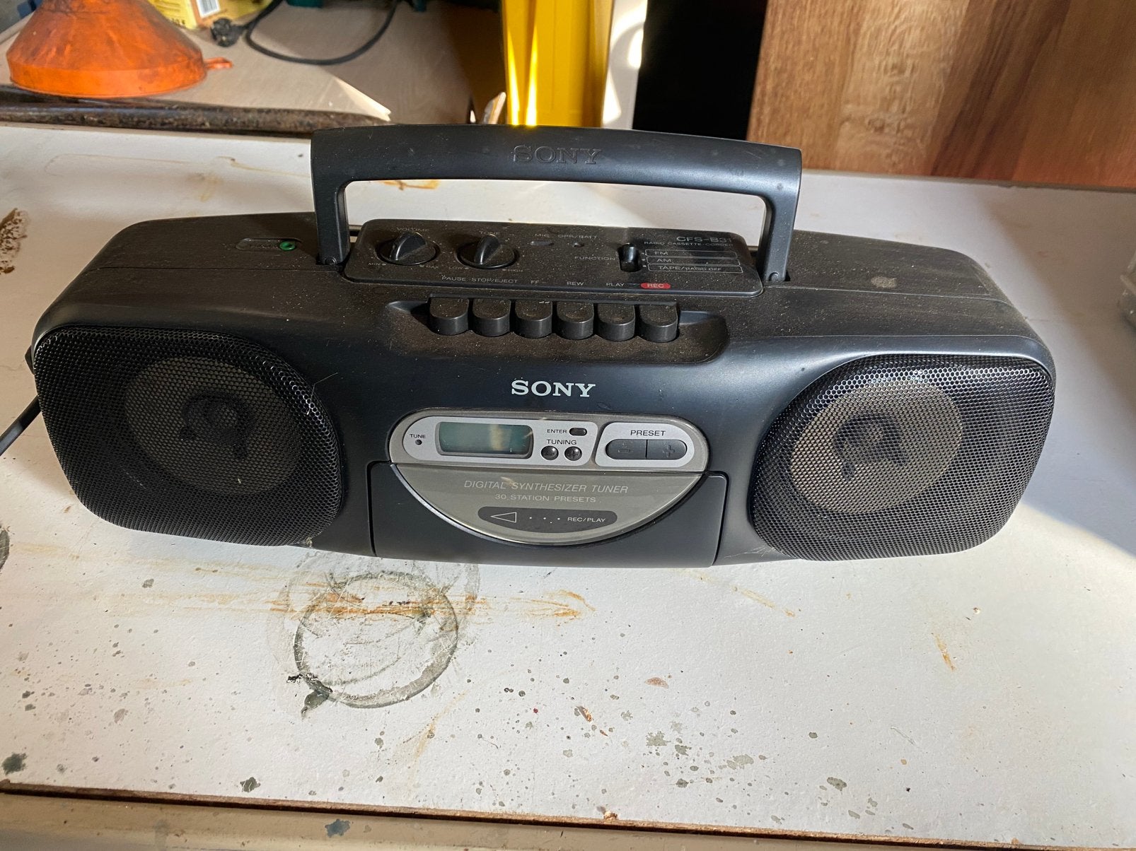 Oude sony radio cassetterecorder, Ophalen, Zo goed als nieuw