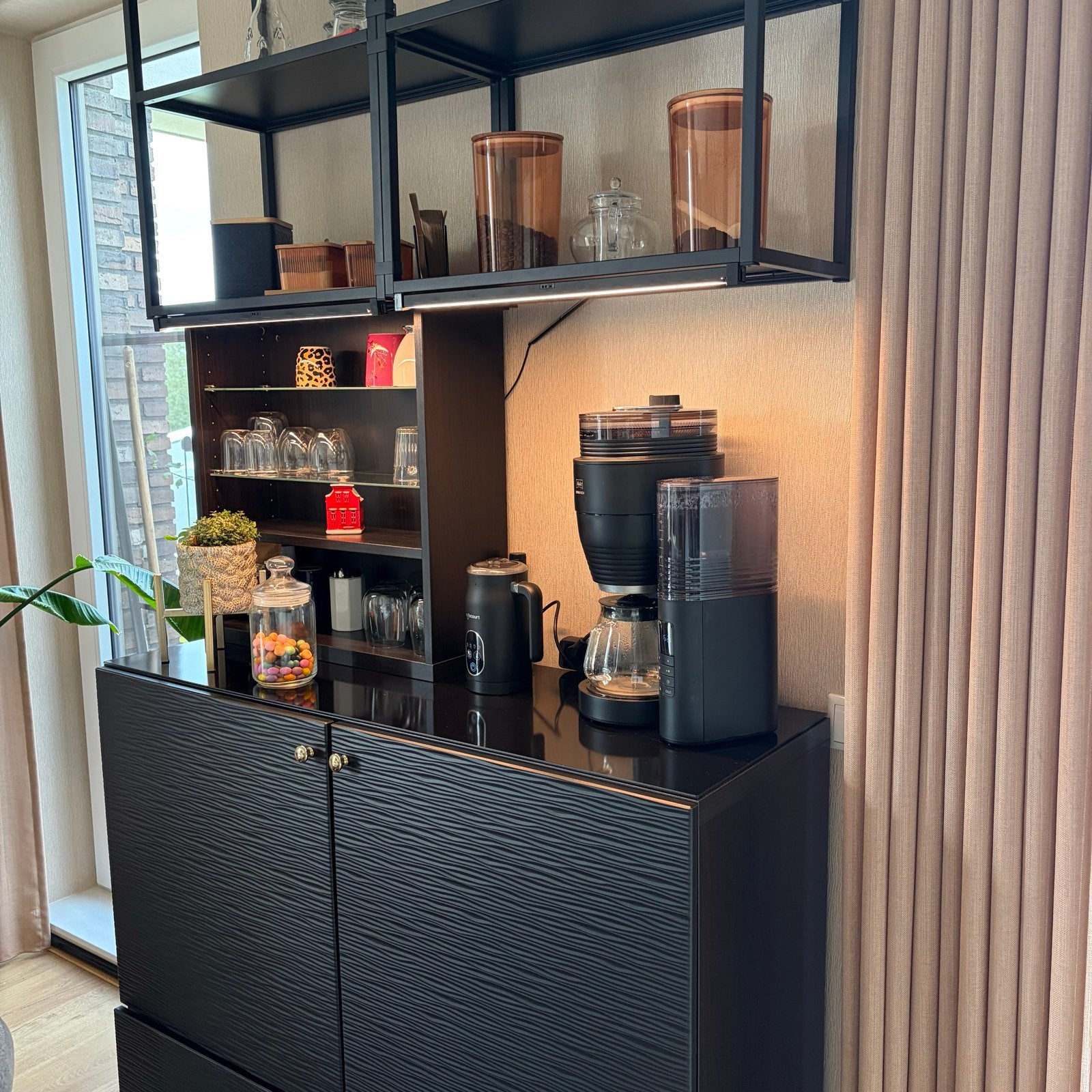 IKEA Koffiebar: BESTA & ENHET met messing knoppen, Ophalen, Gebruikt