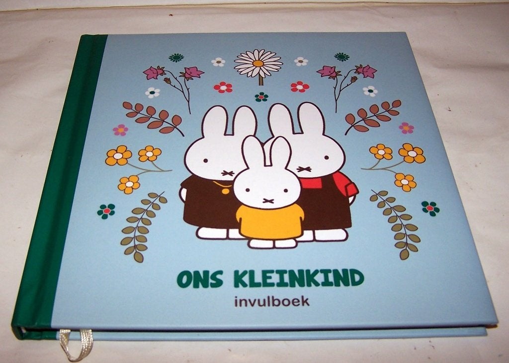Nijntje-Ons kleinkind invulboek. Nieuw., Antiek en Kunst, Ophalen of Verzenden
