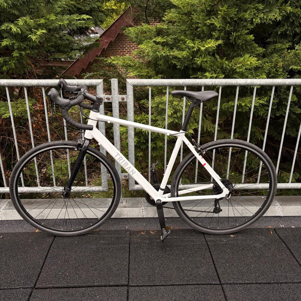 Van Rysel Triban racefiets wit, Fietsen en Brommers, Fietsen | Racefietsen, Velgrem, Aluminium, Zo goed als nieuw, Dames