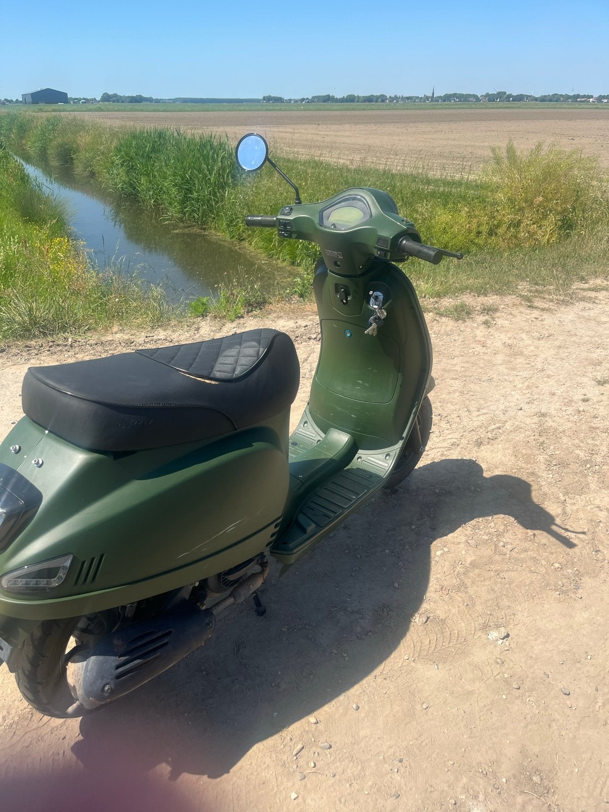 Sabrina Capri Digital Scooter - Army Groen 2022, Fietsen en Brommers, Snorfietsen en Snorscooters, Gebruikt, Benzine, Ophalen