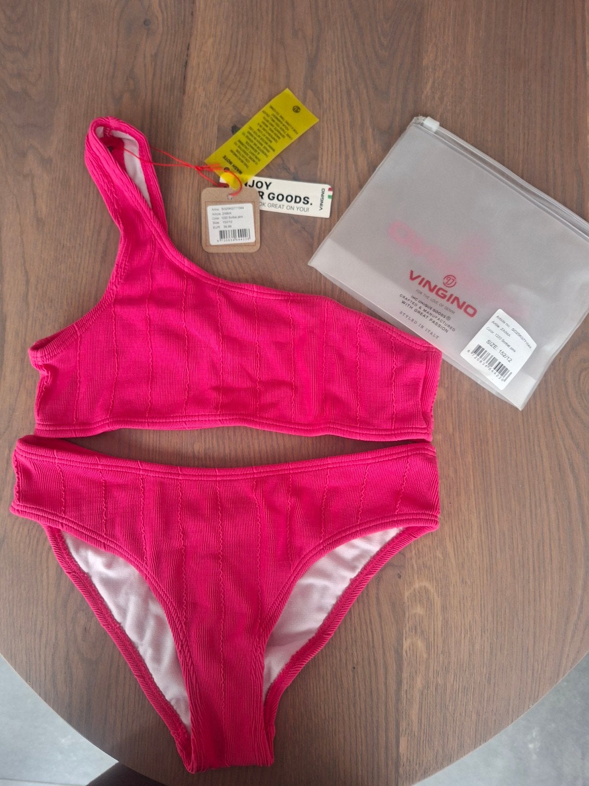 Vingino Bikini Maat 152 - Splinternieuw!, Kinderen en Baby's, Kinderkleding | Kinder-zwemkleding, Bikiniset, Meisje, Nieuw, Ophalen of Verzenden