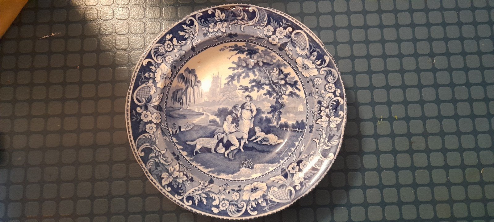 Antiek Engels bord uit 1836 Davenport diameter 24.7 cm., Ophalen of Verzenden