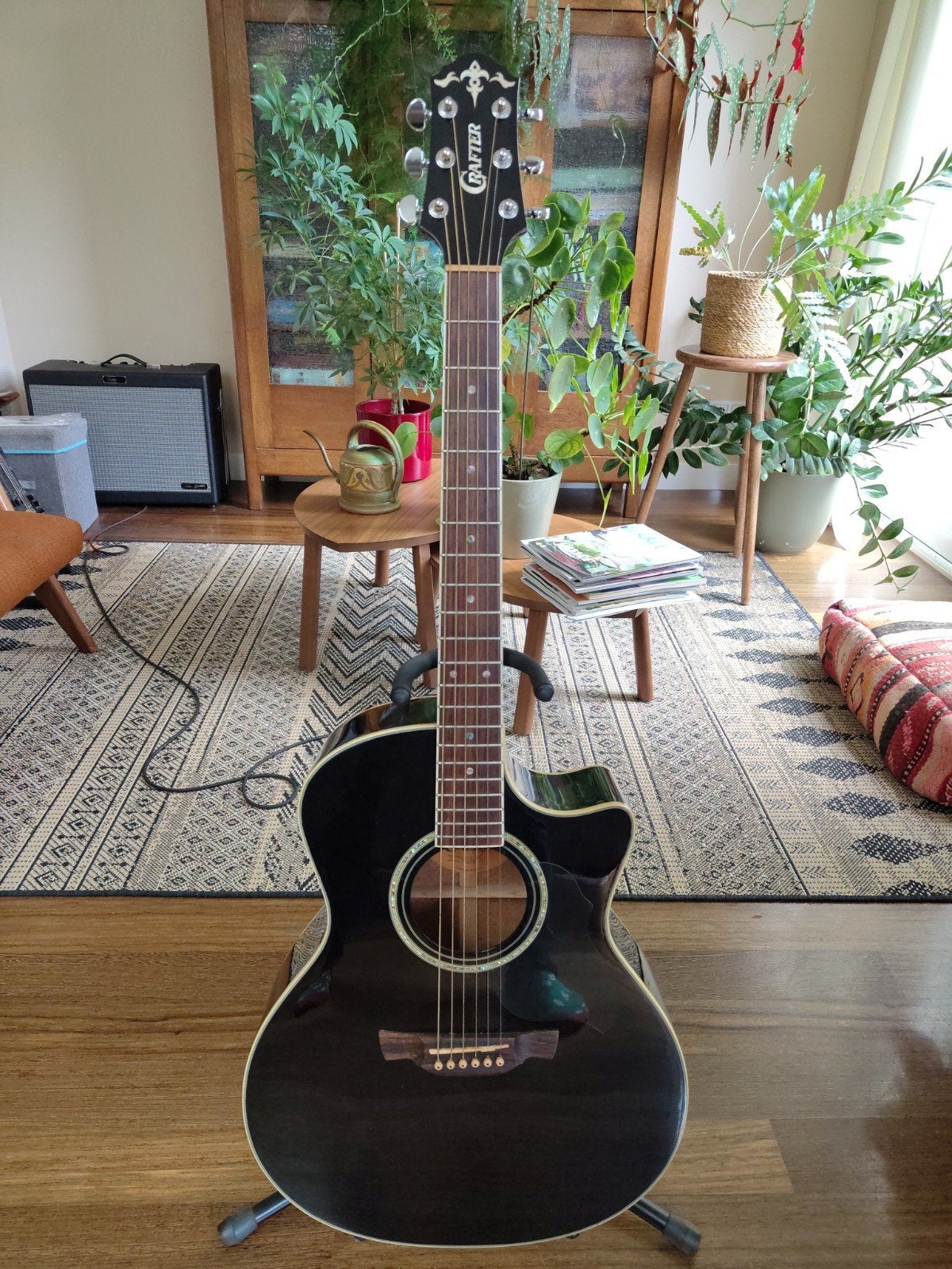 Crafter GAE 8 Zwarte Westerngitaar met Boston Koffer, Ophalen, Gebruikt, Western- of Steelstringgitaar, Met koffer