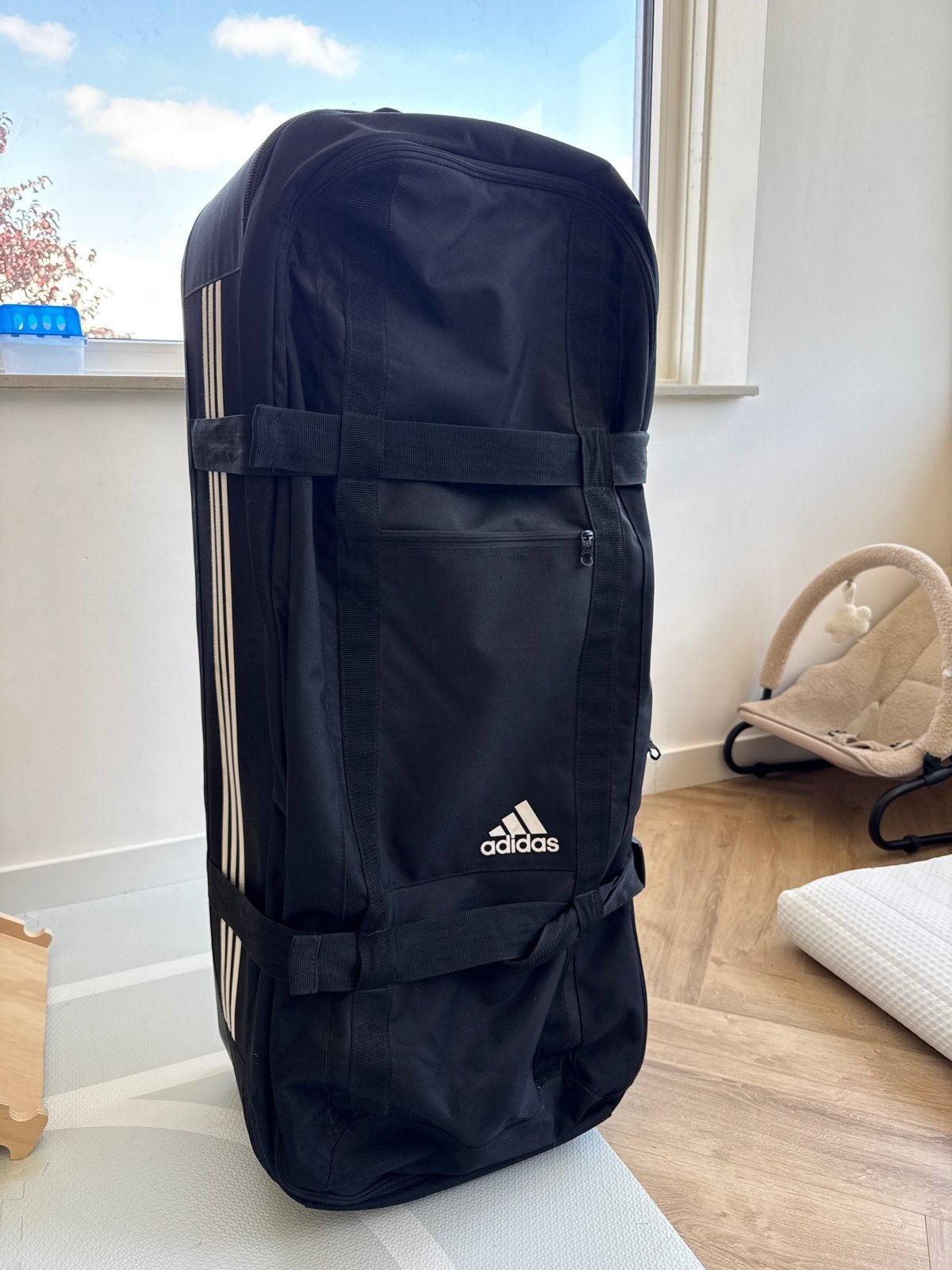 Originele adidas reistas met wielen en uitschuifbare hendel, Sieraden, Tassen en Uiterlijk, Tassen | Reistassen en Weekendtassen
