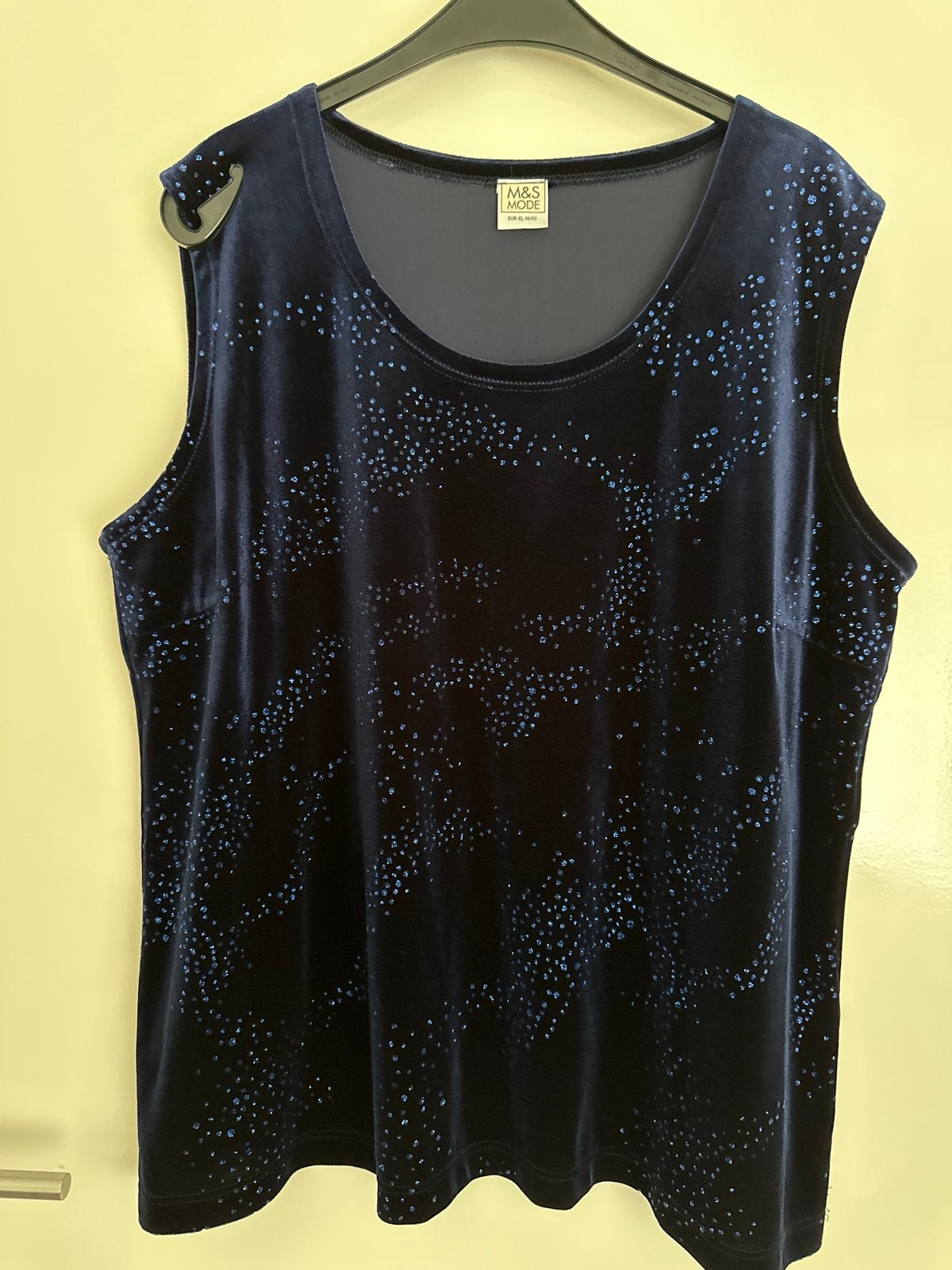 M&S MODE Blauw Velours Mouwloze glitter Top Maat 48/50, Blauw, Maat 46/48 (XL) of groter, Ophalen of Verzenden, Zo goed als nieuw
