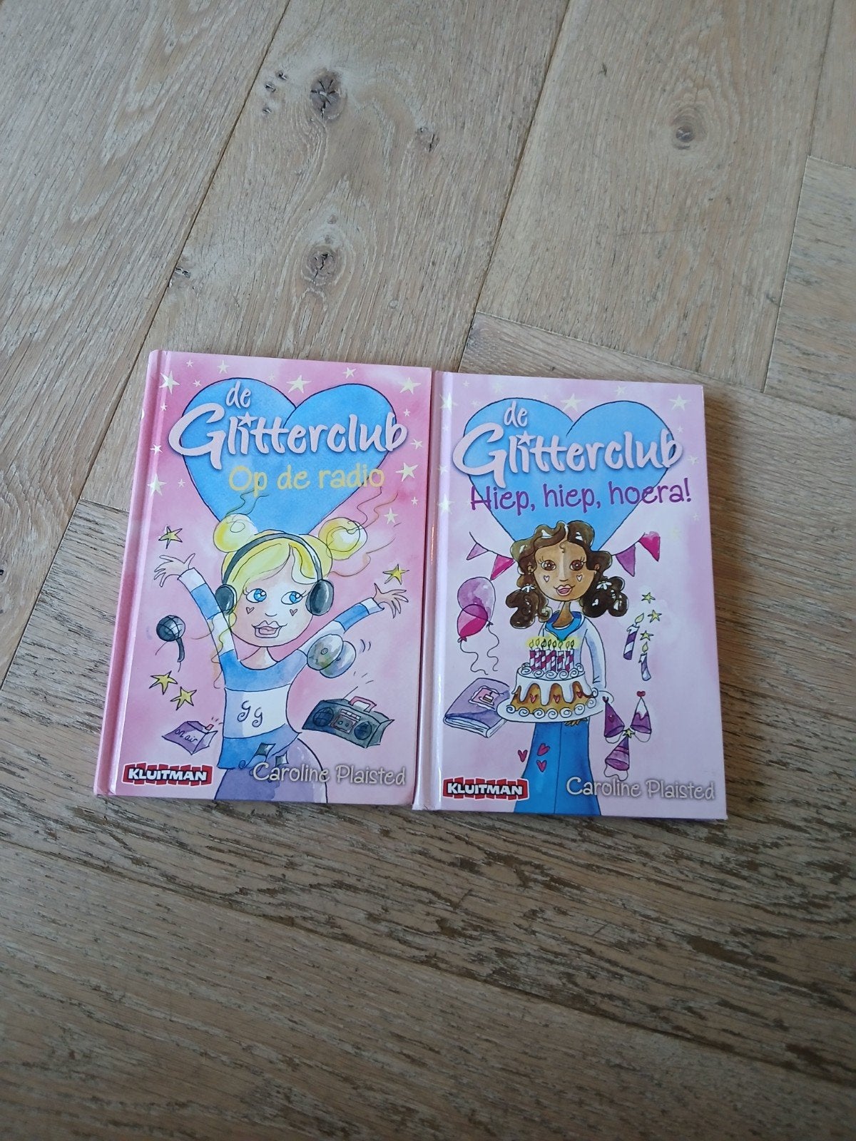 De Glitterclub - 2 boeken van Caroline Plaisted, Ophalen of Verzenden, Zo goed als nieuw, Caroline Plaisted, Fictie algemeen