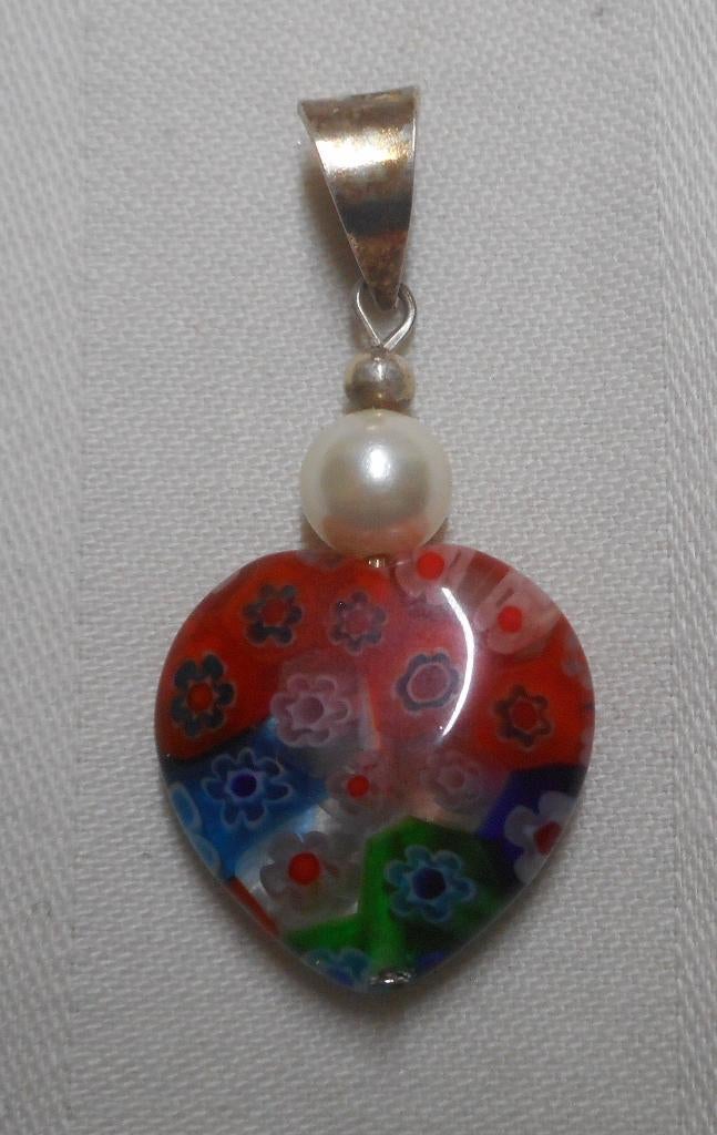 Hart hanger glas met bloemetjes en zilveren hangoog nr.1654, Overige kleuren, Zo goed als nieuw, Hart, Glas of Kristal